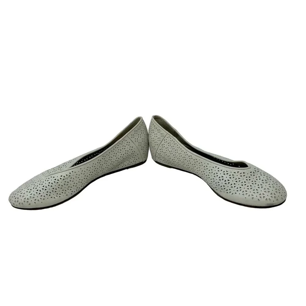 Eileen Fisher White Lasercut Leather Ballet Flats‎ Size US 8.5
